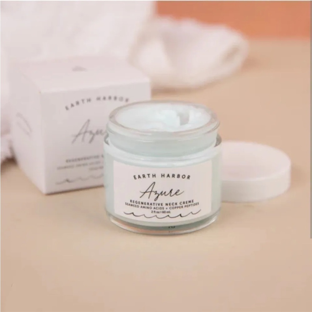 Azure Regeneration neck cream new in box